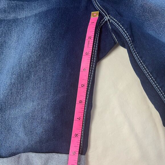 EST. 1946 Denim Size‎ 6 Jean Shorts Double White Stitching Rolled Hem 9” Inseam - Picture 8 of 11